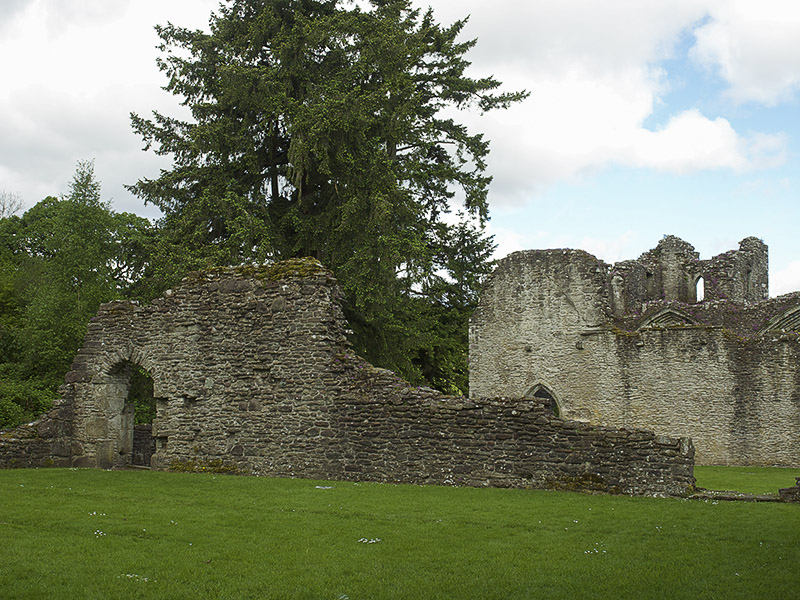 Het klooster van Inchmahome Priory is grotendeels een ruïne